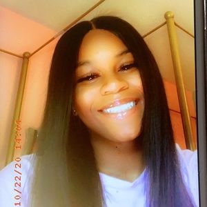 Meet your Posher, Khaleah